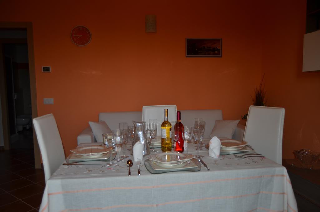 סנטה לוצ'ה Agriturismo L'Impero חדר תמונה