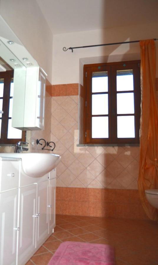 סנטה לוצ'ה Agriturismo L'Impero מראה חיצוני תמונה